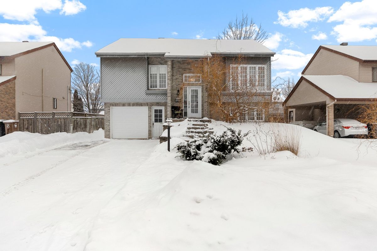 Photographie de la propriété située au 383 Rue Raymond à Vaudreuil-Dorion (Vaudreuil Est)