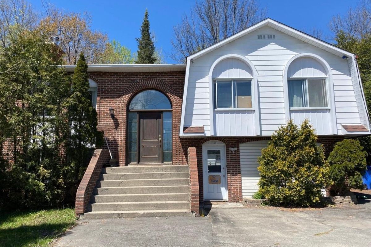 Photograph of the property at 361 Route de la Cité-des-Jeunes in Saint-Lazare (Grand Pré/Frontenac)