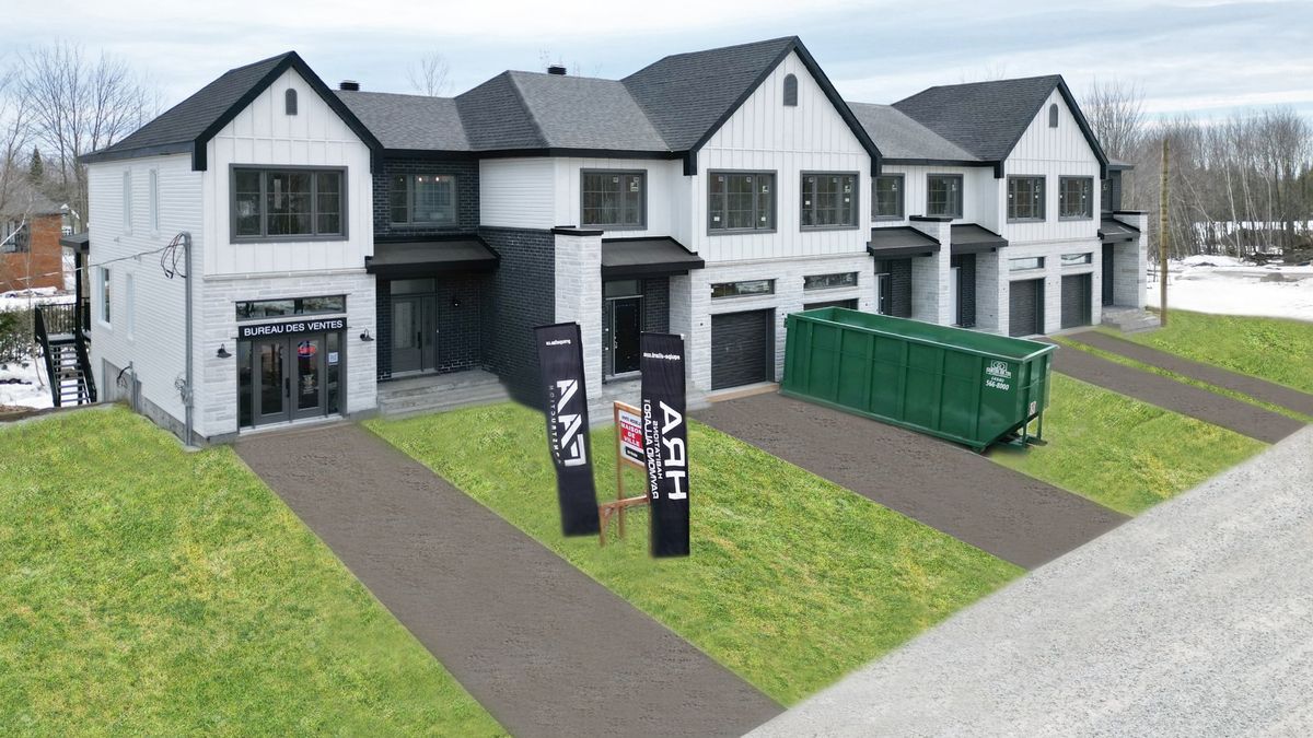 Photograph of the property at Rue du Caribou in Mirabel (Mirabel en Haut)