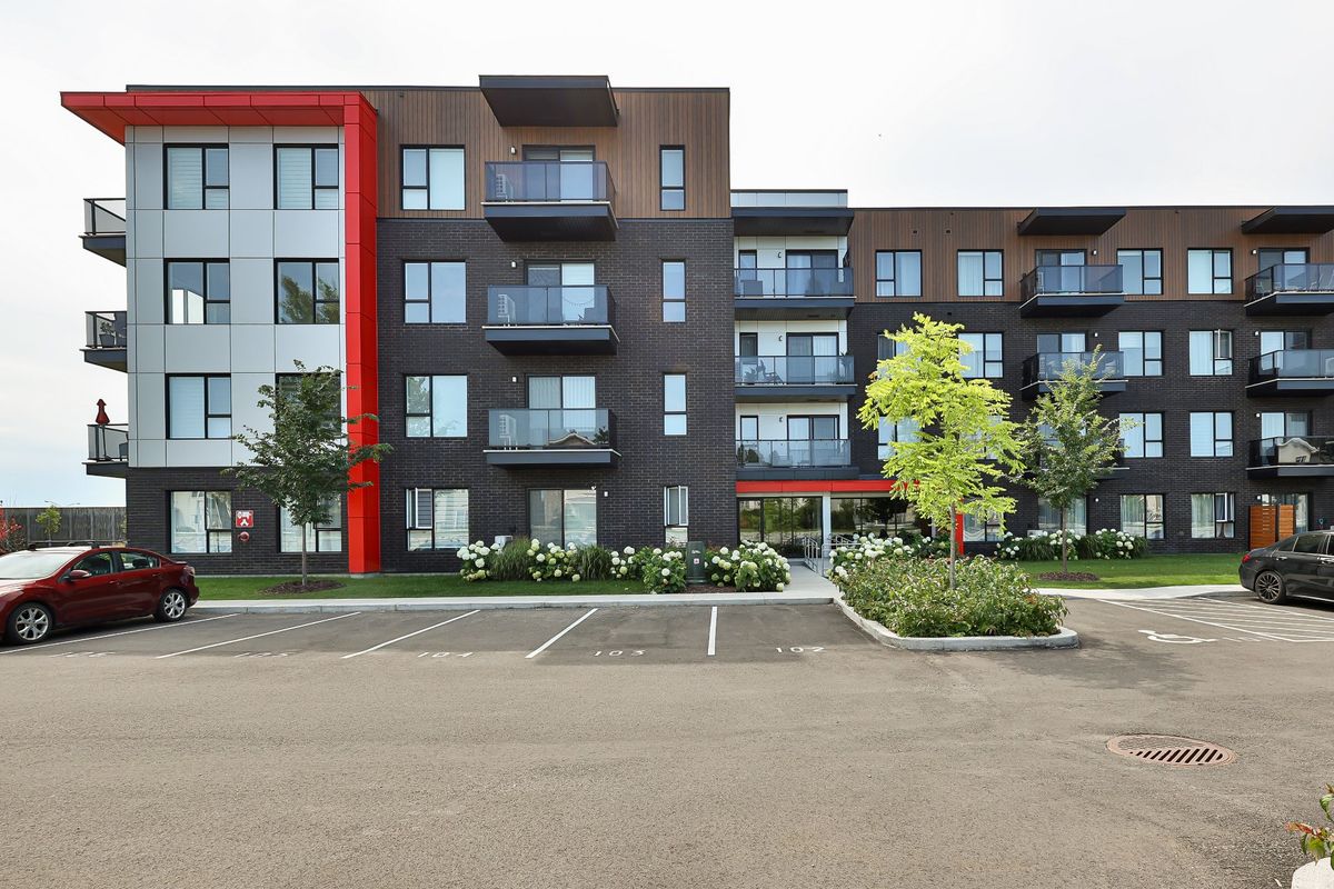 Photograph of the property at 3035 Av. des Gouverneurs, app.105 in Laval (Duvernay) (Val des Brises)
