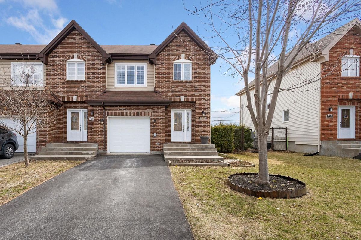 Photographie de la propriété située au 208 Rue Beethoven à Vaudreuil-Dorion (Vaudreuil Est)