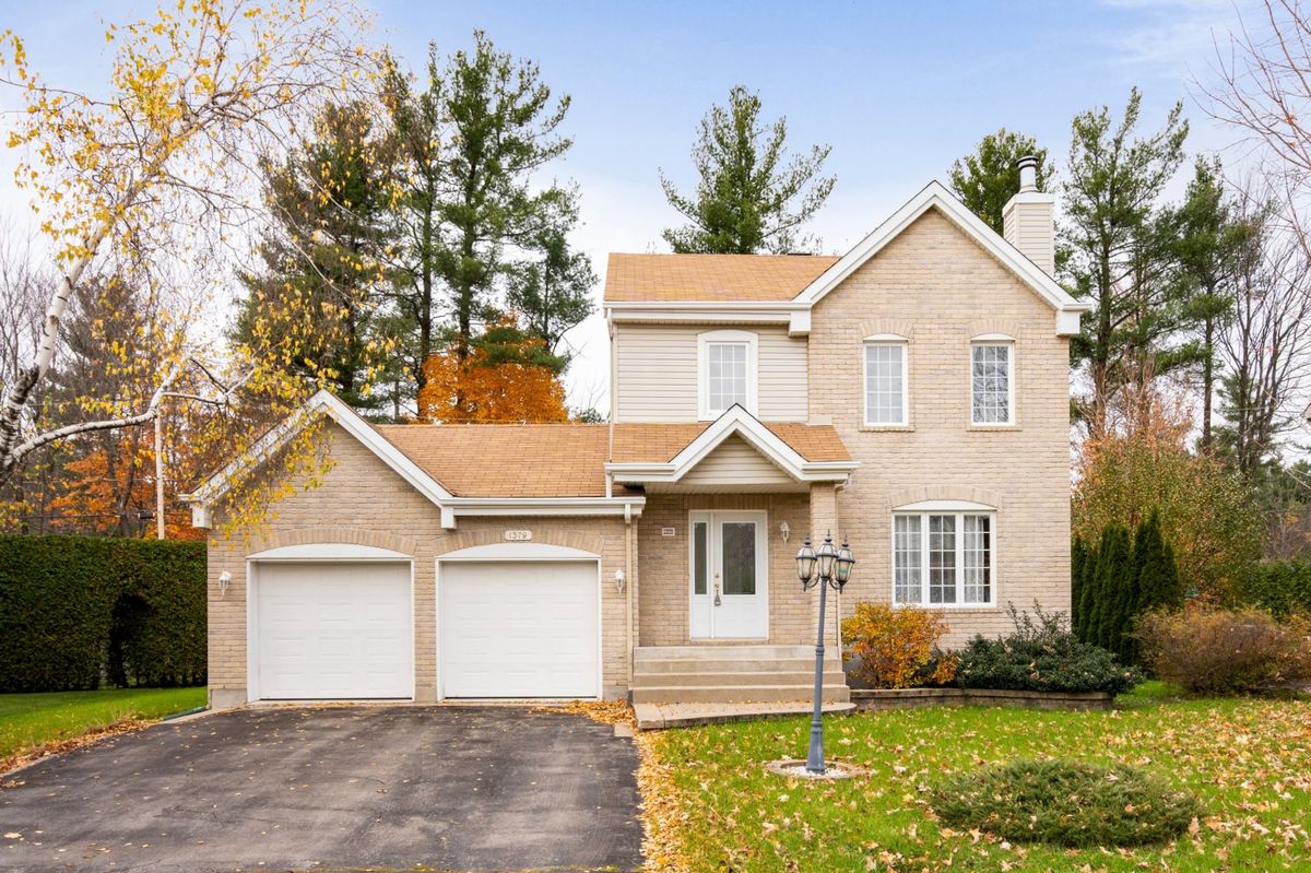 Photograph of the property at 1379 Rue du Sous-Bois in Saint-Lazare (Grand Pré/Frontenac)